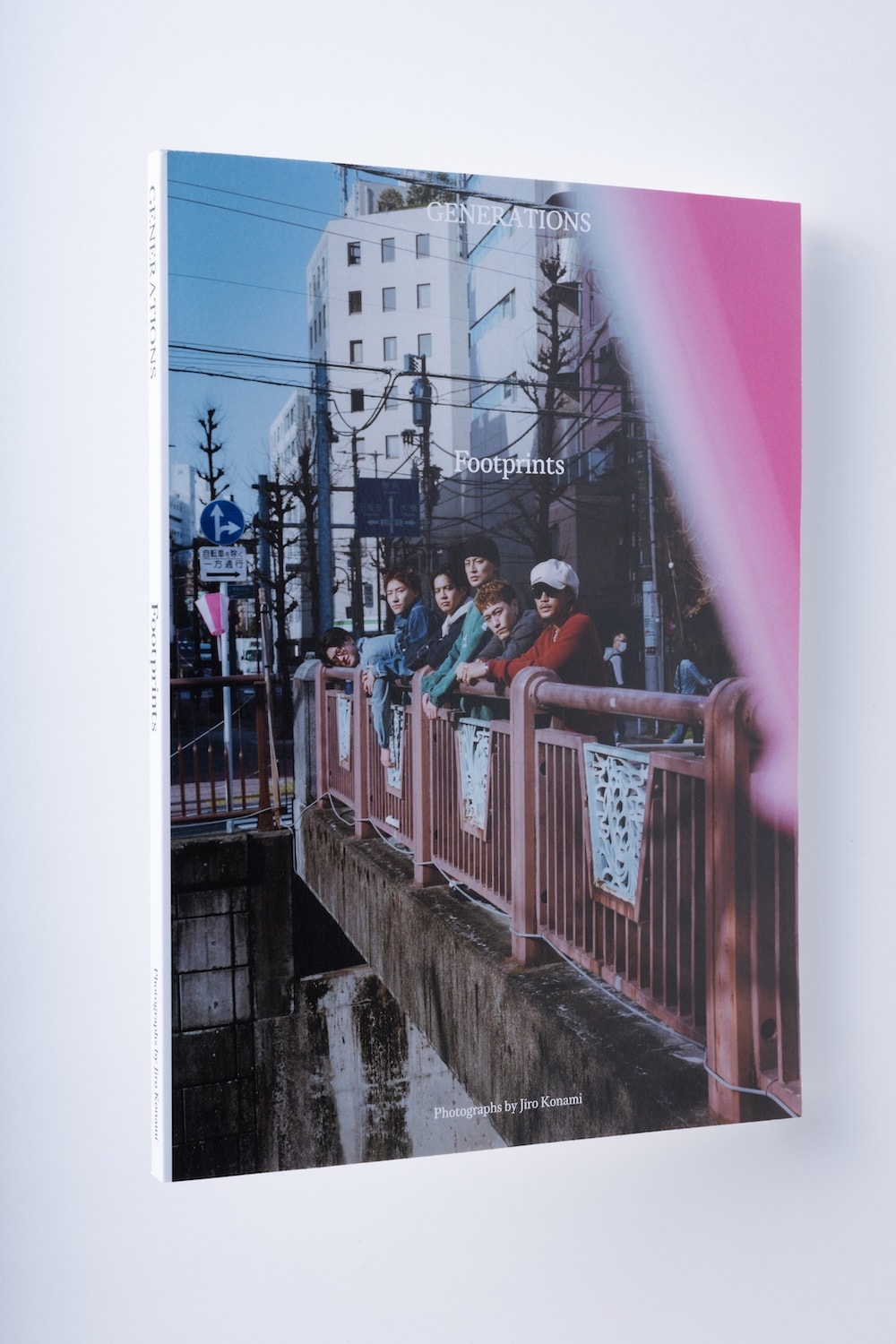 通常版 写真集『Footprints』Regular Edition